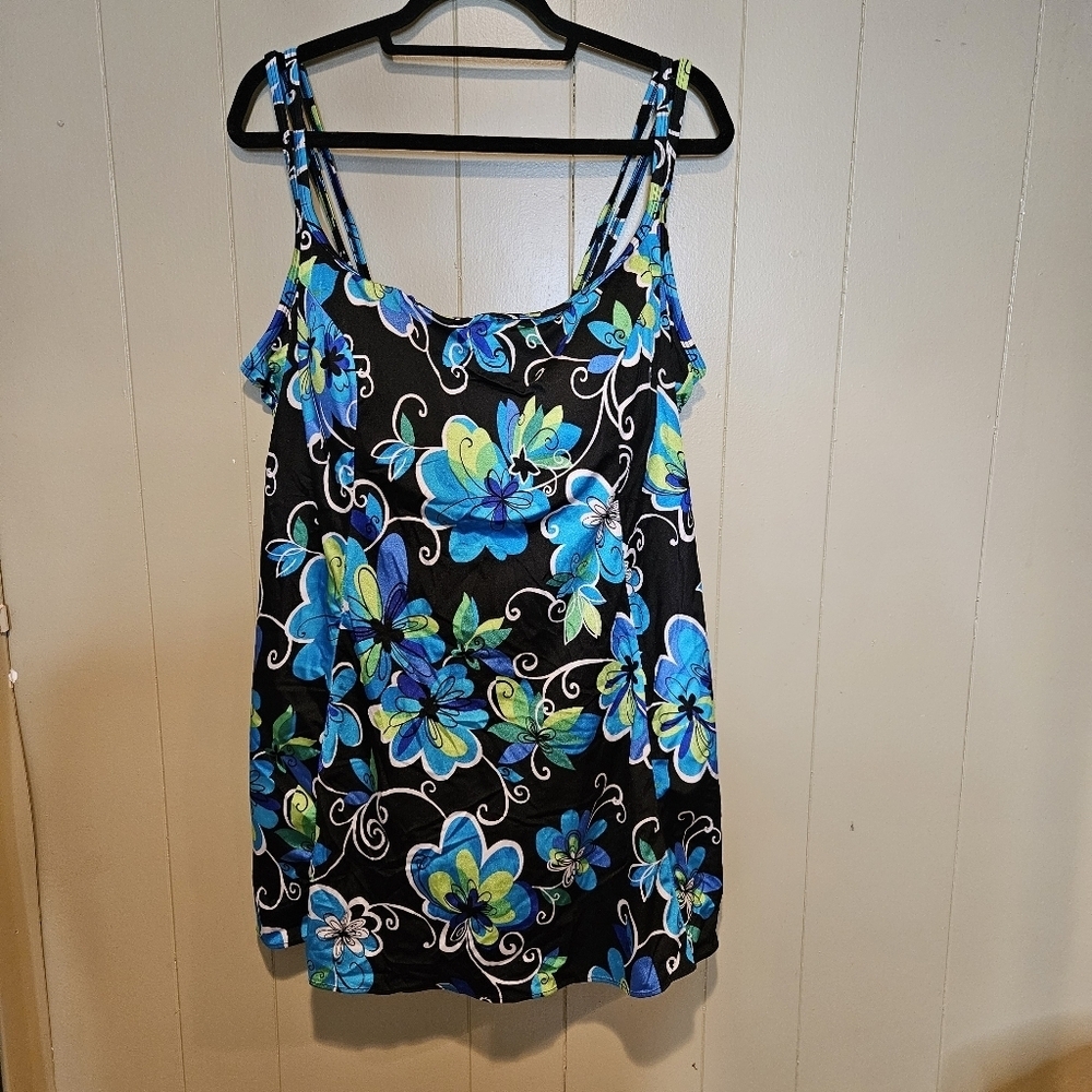 Longitude Women Bold Floral Swim Dress - Plus-Size 22W, Beachwear
